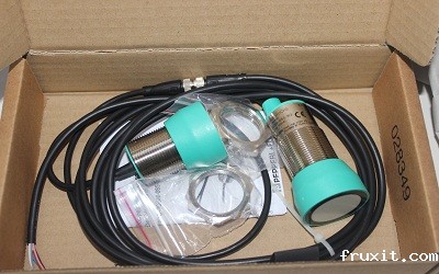 应变式压力传感器