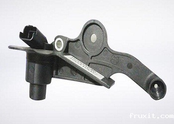 轮速传感器产生故障,首先怎样进行排查?